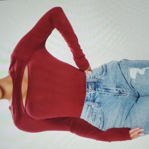 Long sleeve Burgundy Top